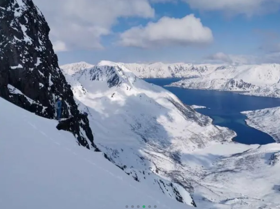 Arctic Nuvsvåg photo 4
