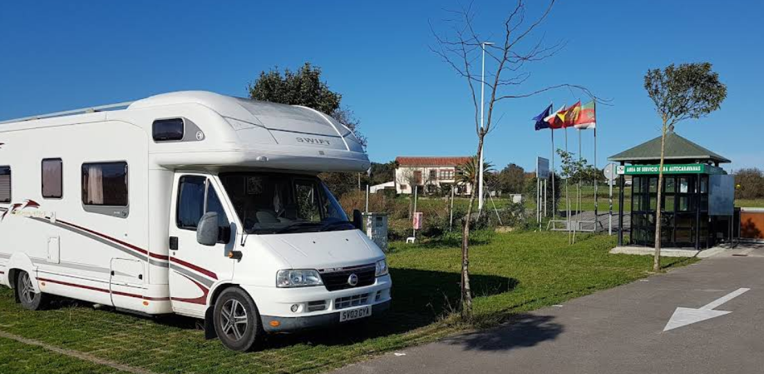 Área Autocaravanas Somo Parque photo 3