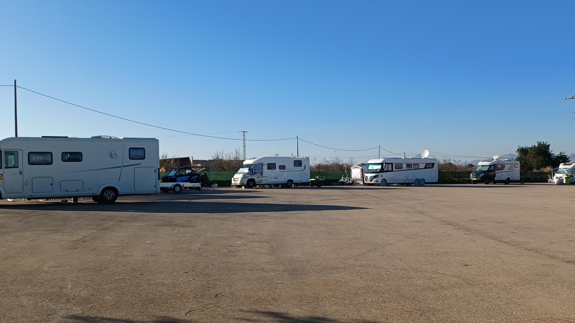 Área Camper Park Caravanas Home photo 4