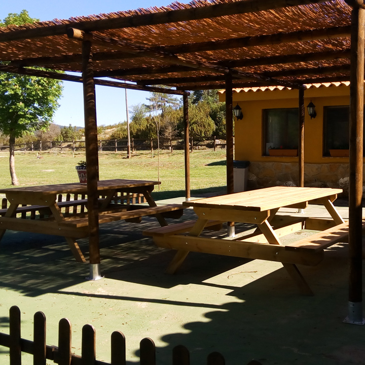 Área de Autocaravanas y Albergue La Cañadilla photo 5