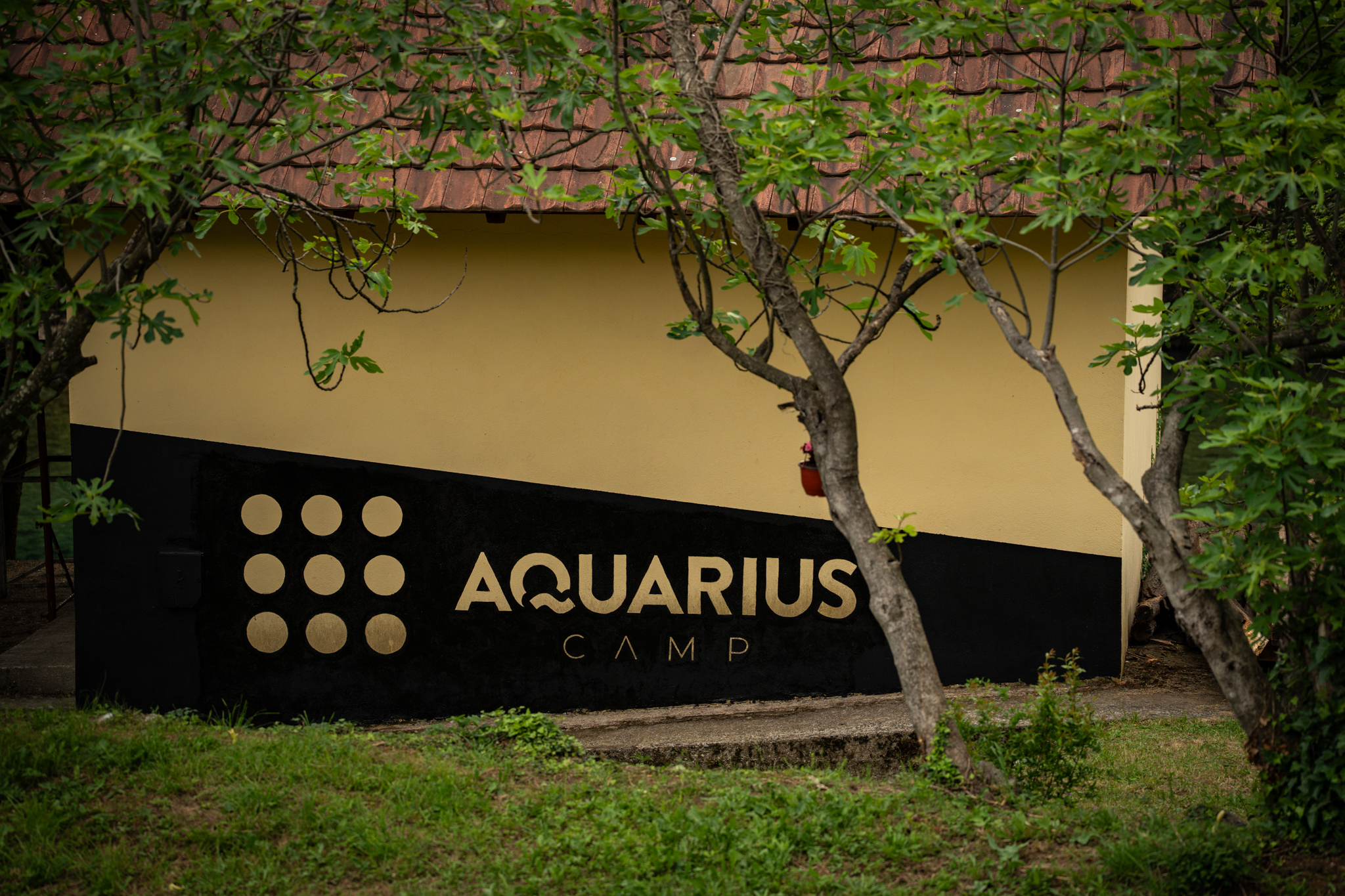 Camp Aquarius - Photo 2
