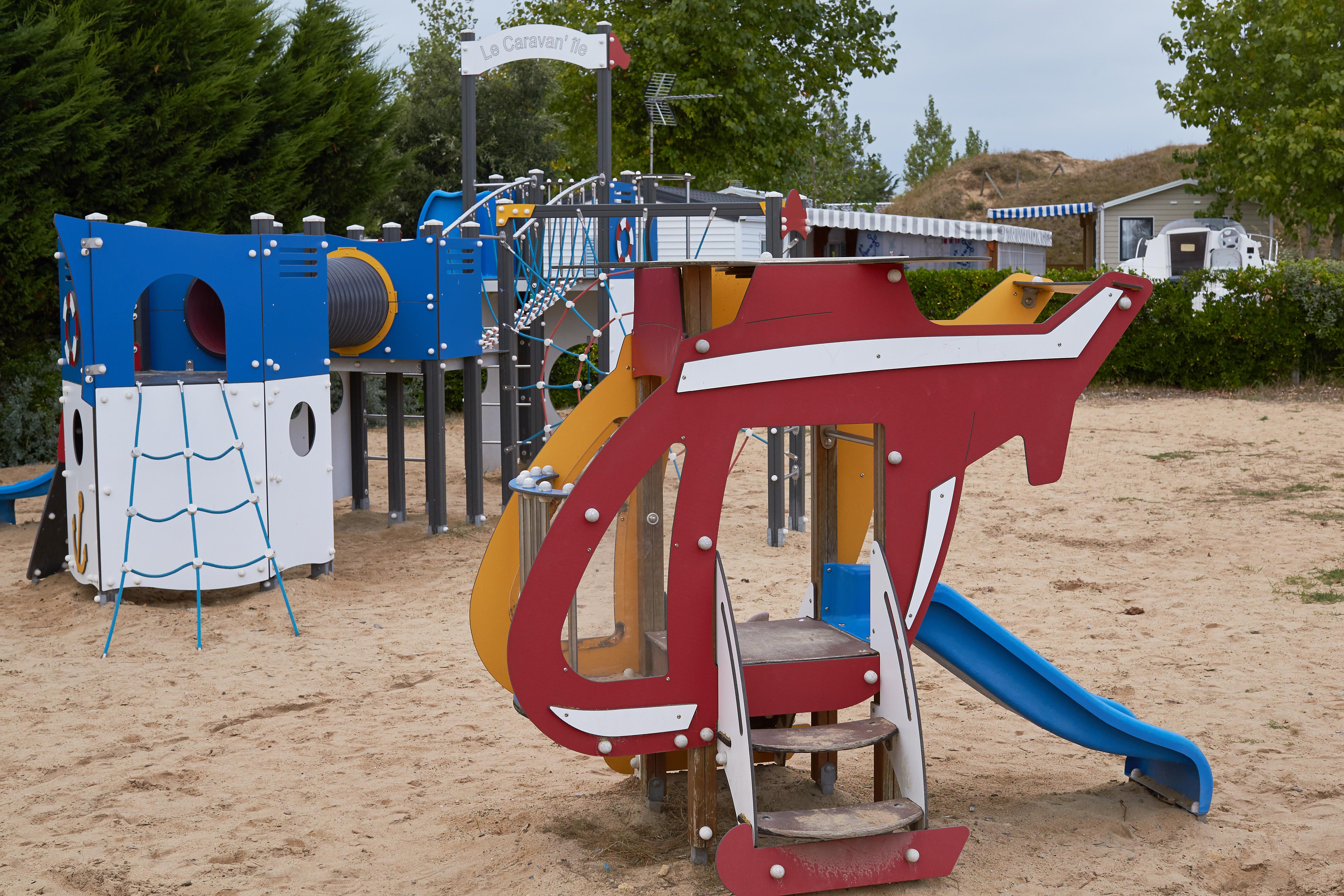 Camping Eden Villages Le Caravan'Ile photo 4