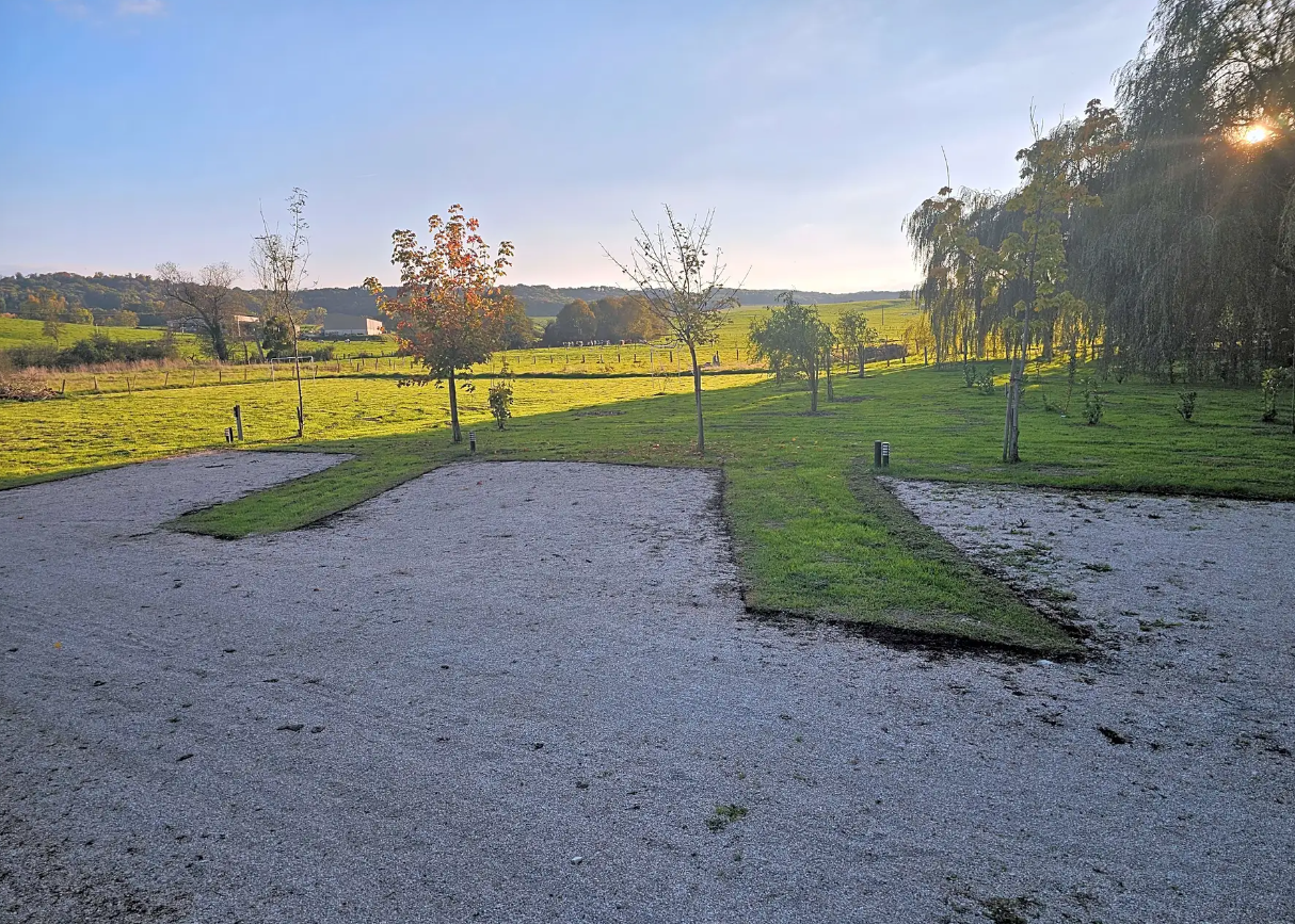 Camping Les Grands Prés photo 5
