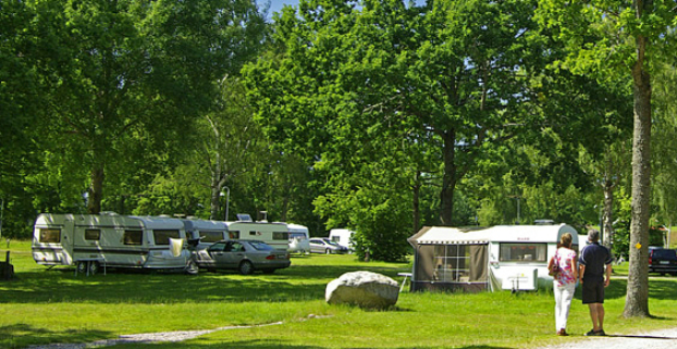 ostana-camping