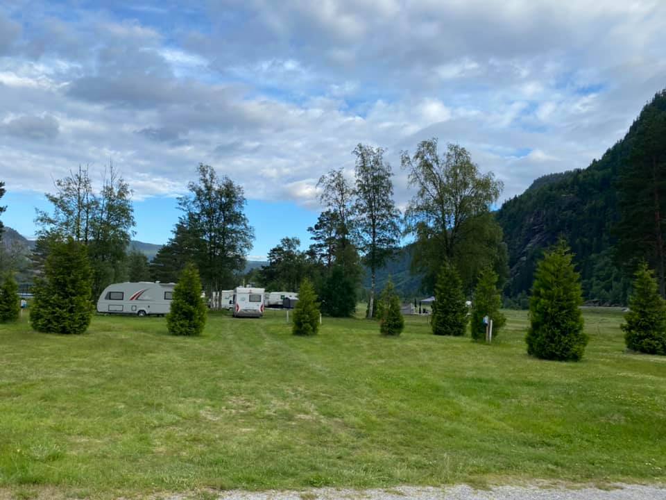 reirarfossen-camping