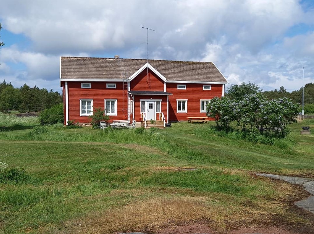 propertyImage