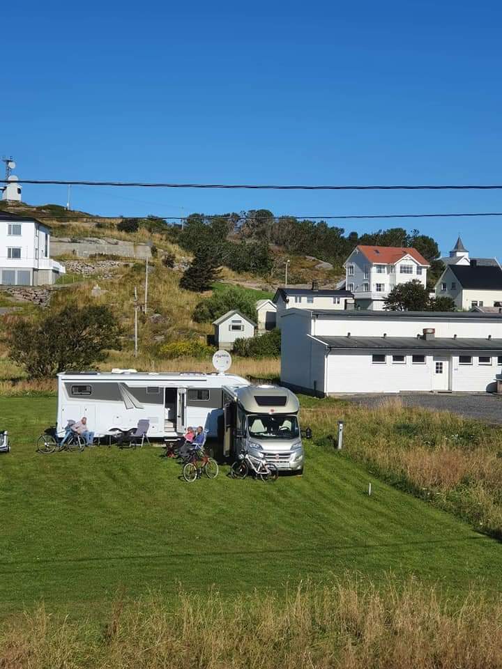 Sula Bobilcamp photo 3